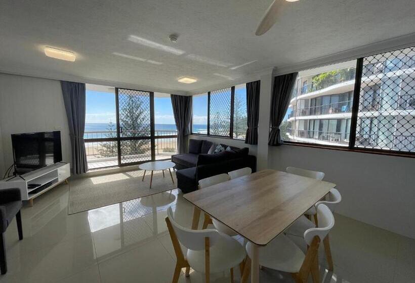 Aries Holiday Apartments