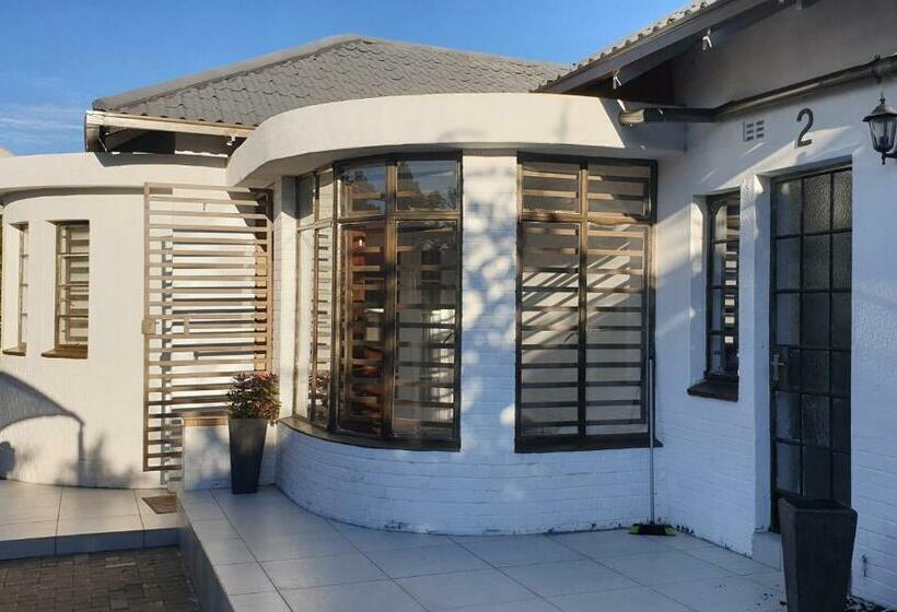 Bed & Breakfast Casa Mo Boutique Guest House