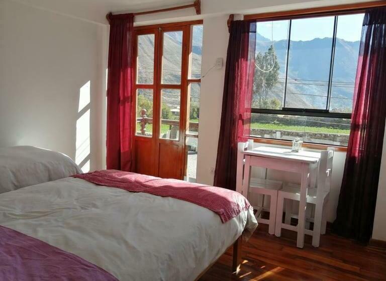 تختخواب و صبحانه Hostal Chaska Wasi