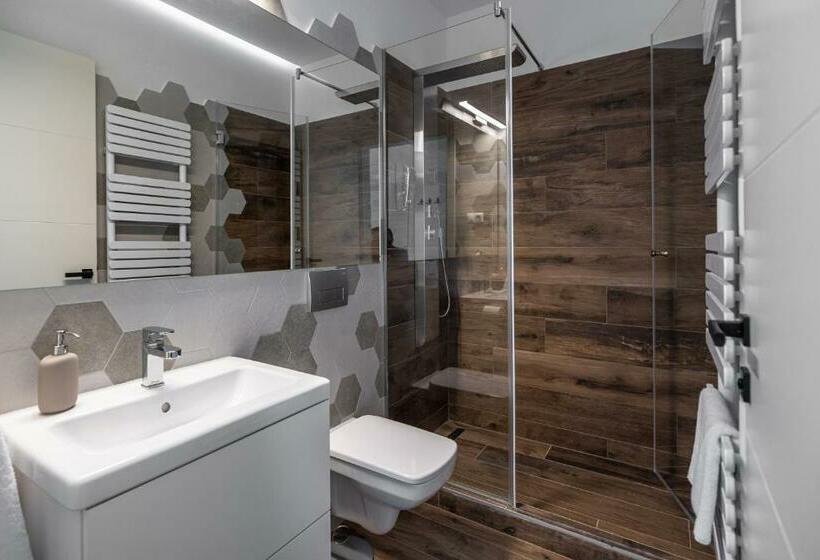 住宿加早餐  Rózsabors Hévíz