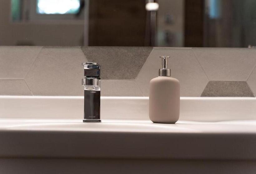 住宿加早餐  Rózsabors Hévíz