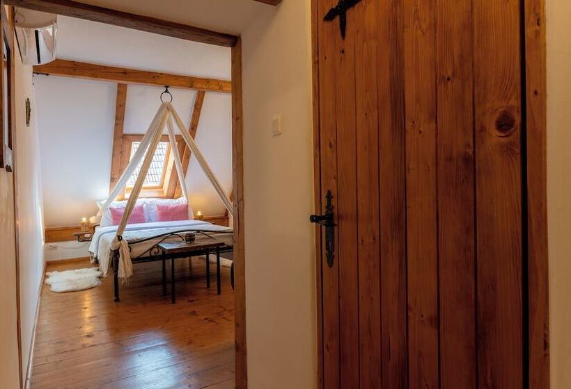 Boutique Hotel Von Graf