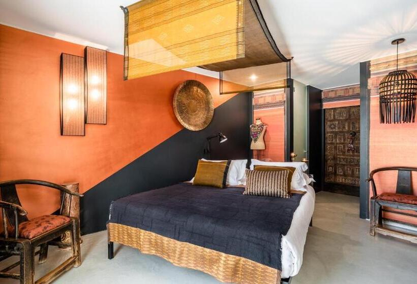 هتل Colégio Charm House