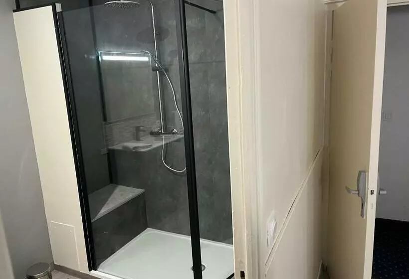 ホテル Hôtel Du Château   Beynac Et Cazenac