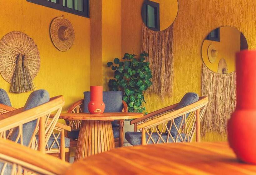 هتل Hôtel Regina The Pearl