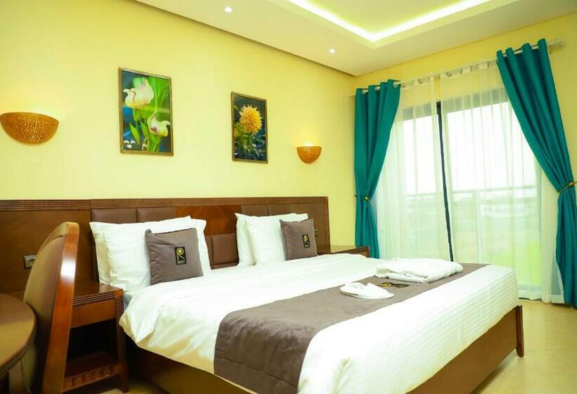 هتل Hôtel Regina The Pearl