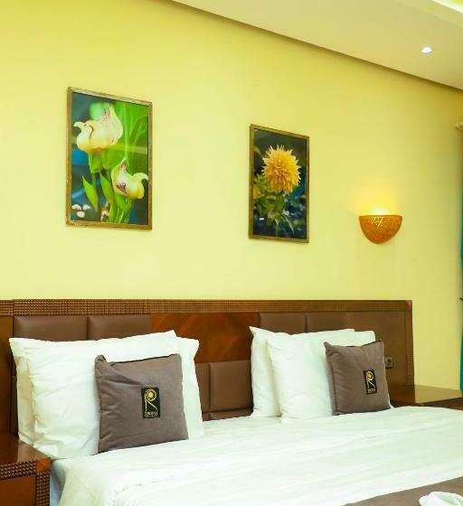 هتل Hôtel Regina The Pearl