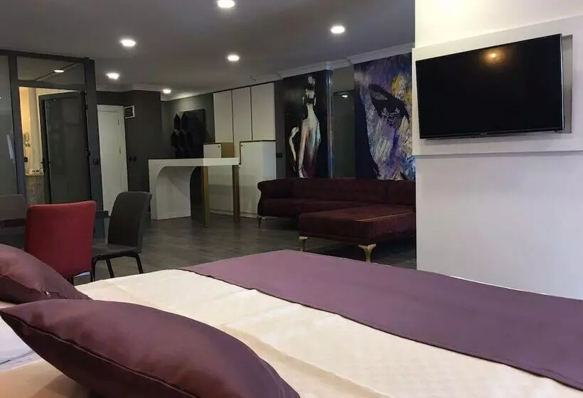 ホテル Karikatur Bi