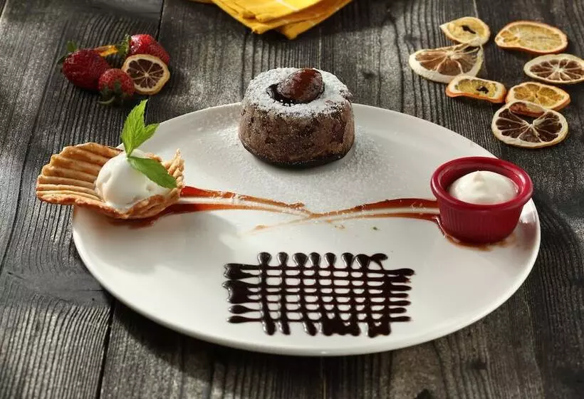 ホテル Karikatur Bi