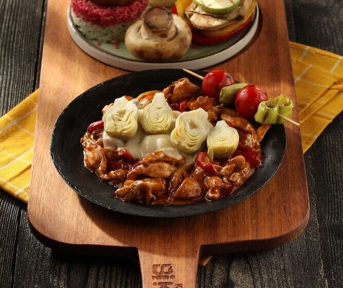 فندق Karikatur Bi