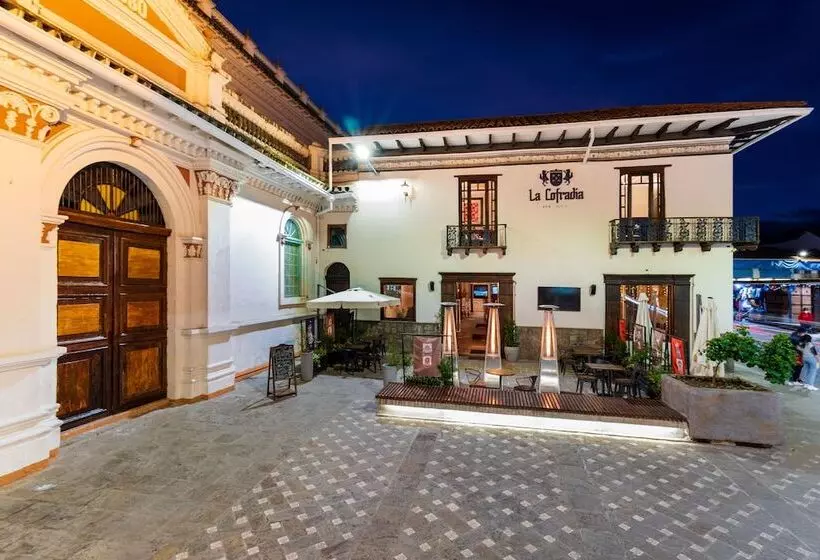 ホテル La Cofradia Pubhouse