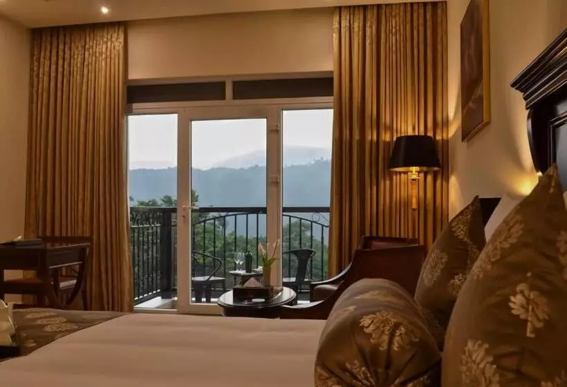 Hotelli Montrose Golf Resort & Spa