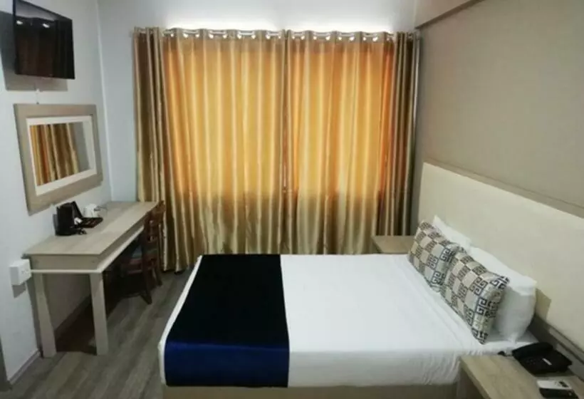 Hotelli Regal Inn North Beach