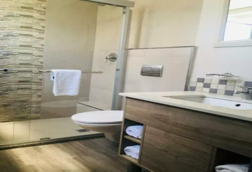 Hotelli Regal Inn North Beach