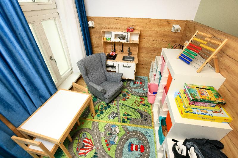 Jimmy S Apartments Emerald