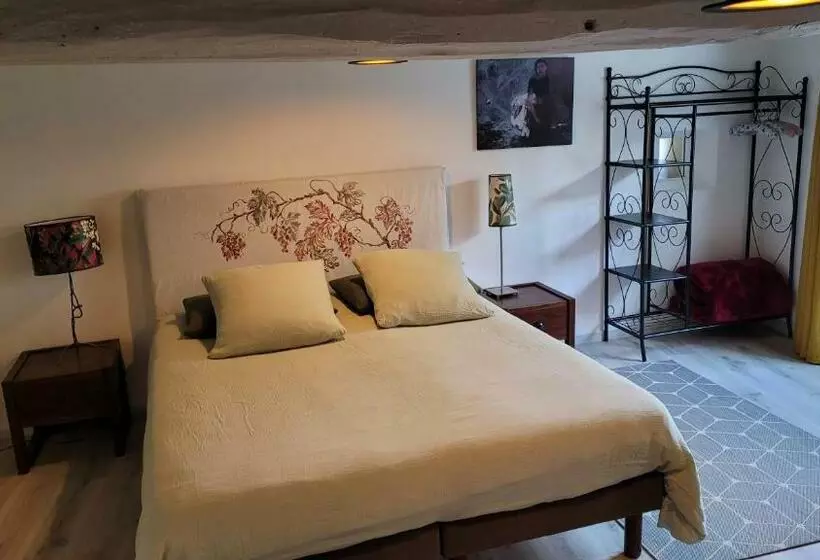 ペンション Au Creux Des Vignes