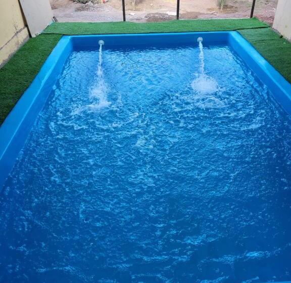 פנסיון Cabaña Oasis De Pica