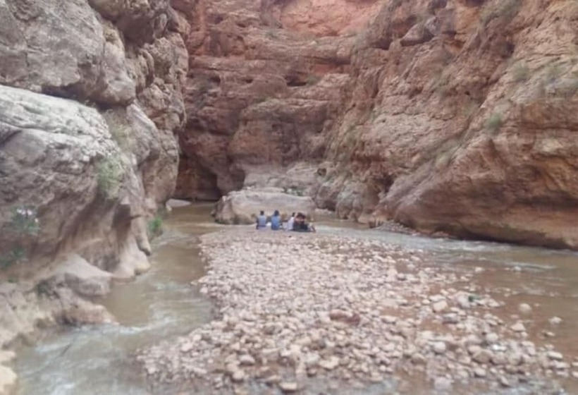 بنسيون Canyon Dades