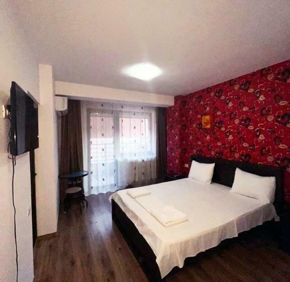 بنسيون Florencia Studios