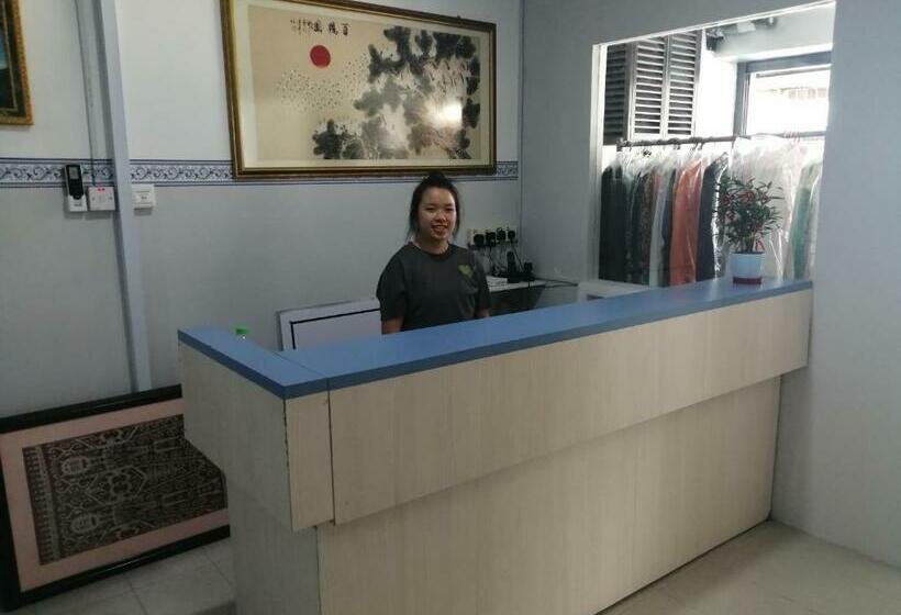 פנסיון Spot On 90044 Amida Point