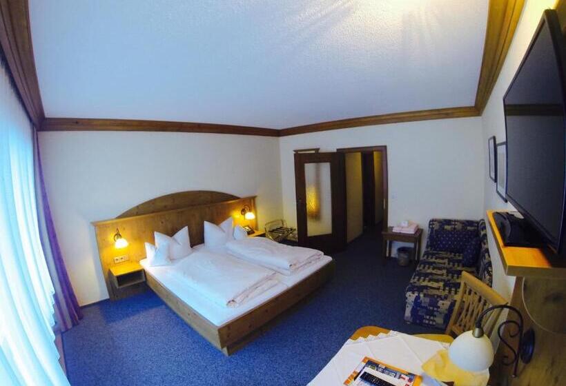 Aktivhotel & Gasthof Schmelz Ihr Urlaubs Hotel In Inzell Mit Wellness Hallenbad, Alpensauna & Dampfb