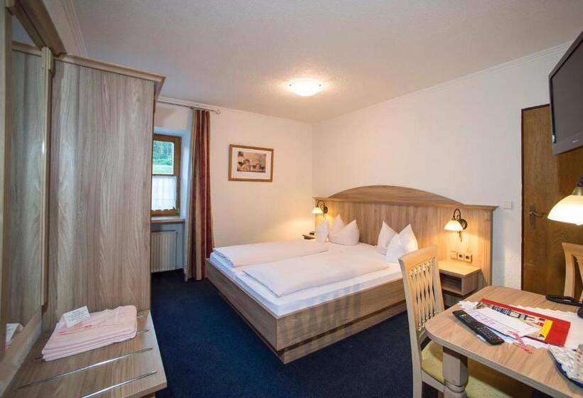 Aktivhotel & Gasthof Schmelz Ihr Urlaubs Hotel In Inzell Mit Wellness Hallenbad, Alpensauna & Dampfb