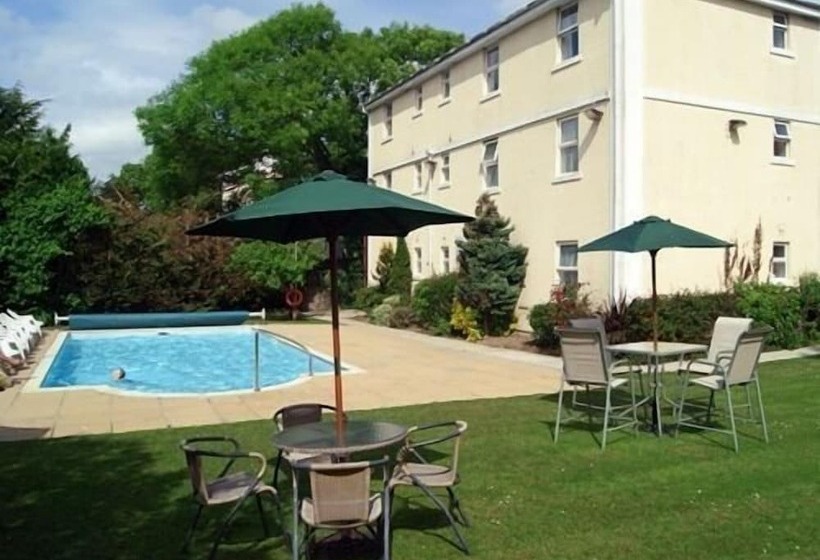 Anchorage Hotel & Spa