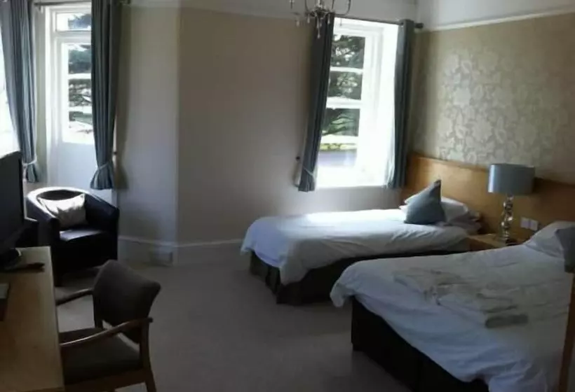 Anchorage Hotel & Spa