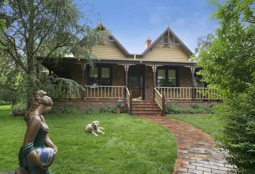 Bungunyah Apartments