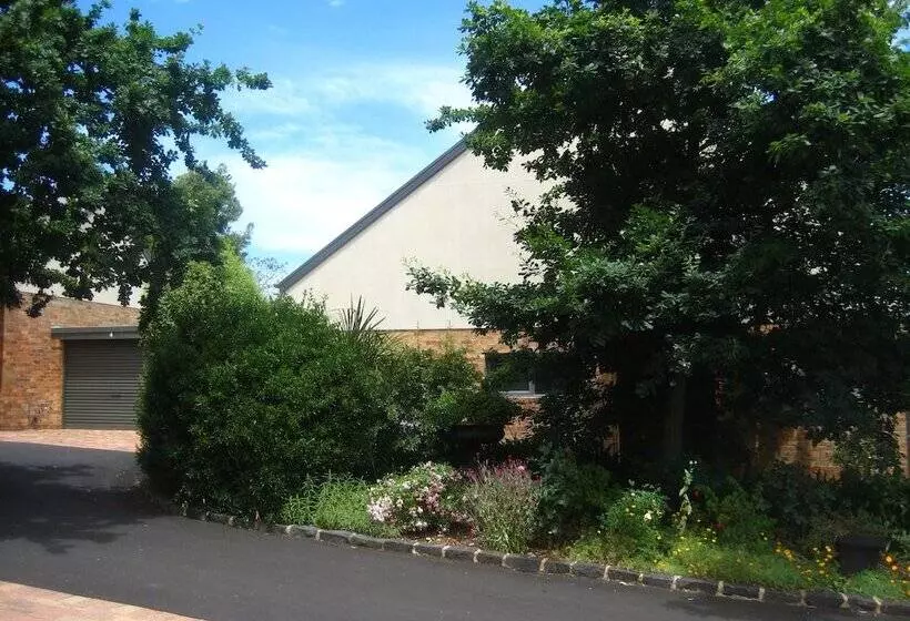 Bungunyah Apartments