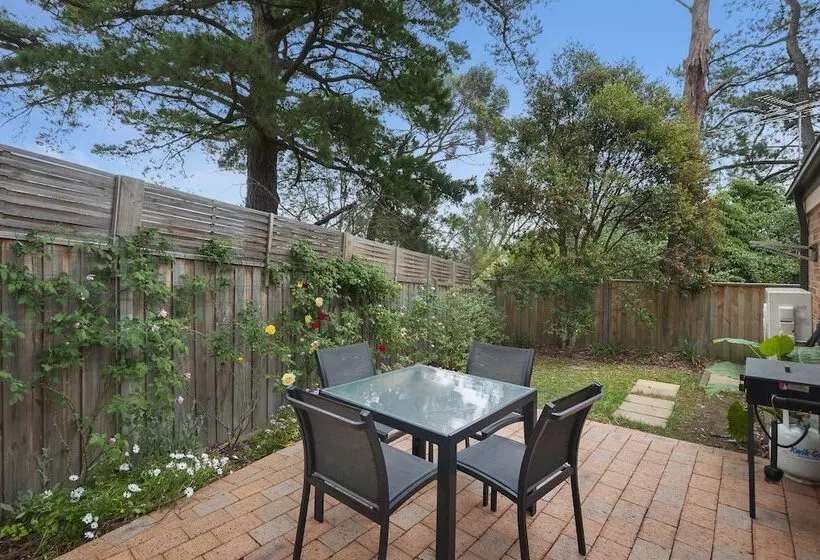 Bungunyah Apartments