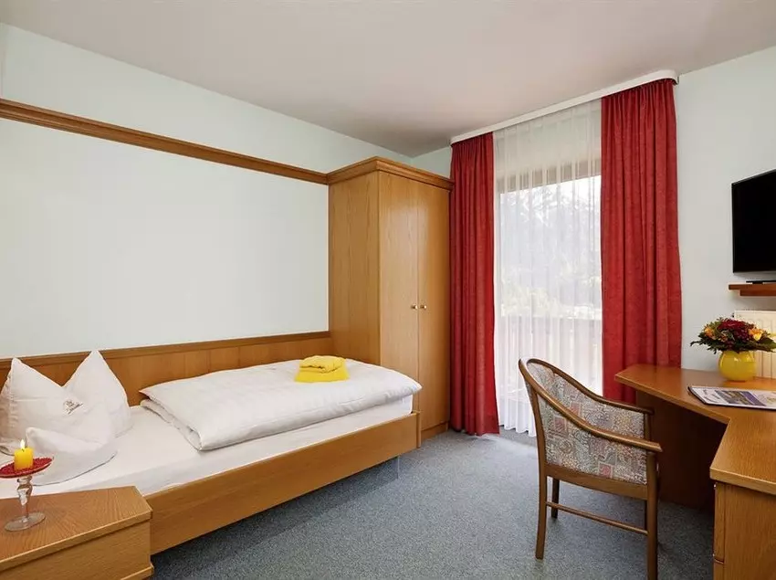 Hotel Café Hochstadt