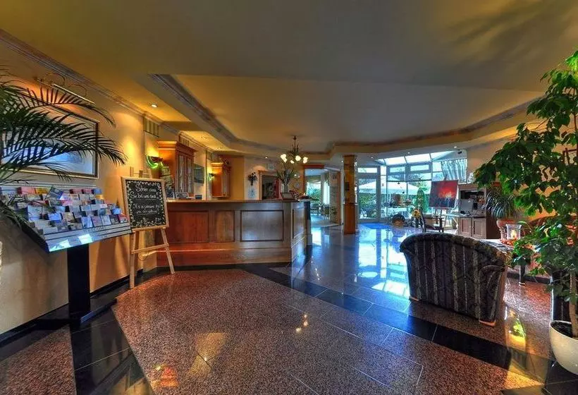 Отель Central Dachau