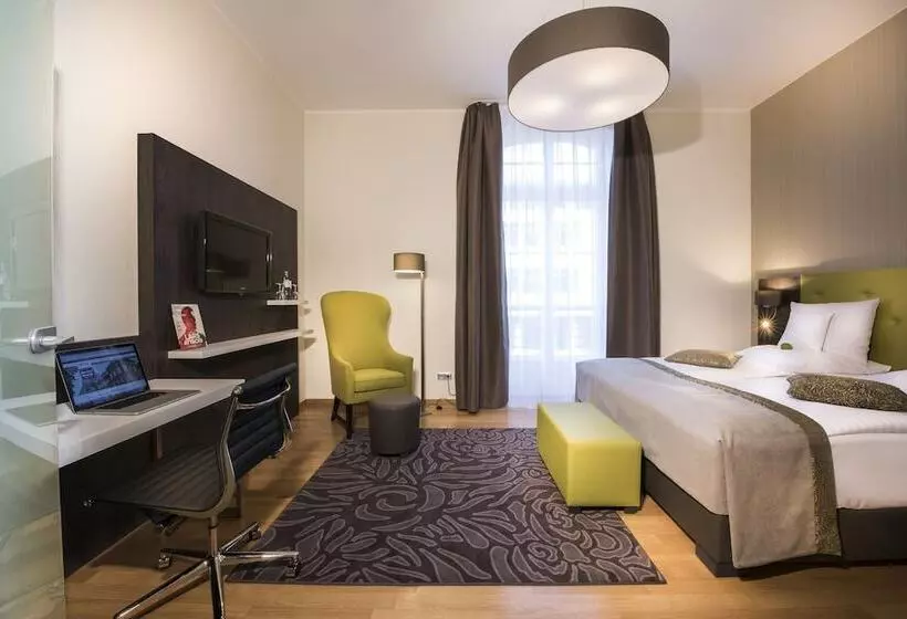 בית מלון כפרי Collegium Leoninum