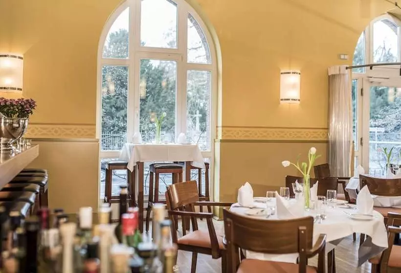 בית מלון כפרי Collegium Leoninum