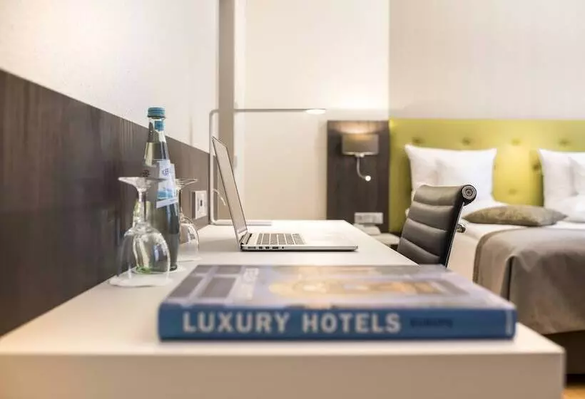 בית מלון כפרי Collegium Leoninum