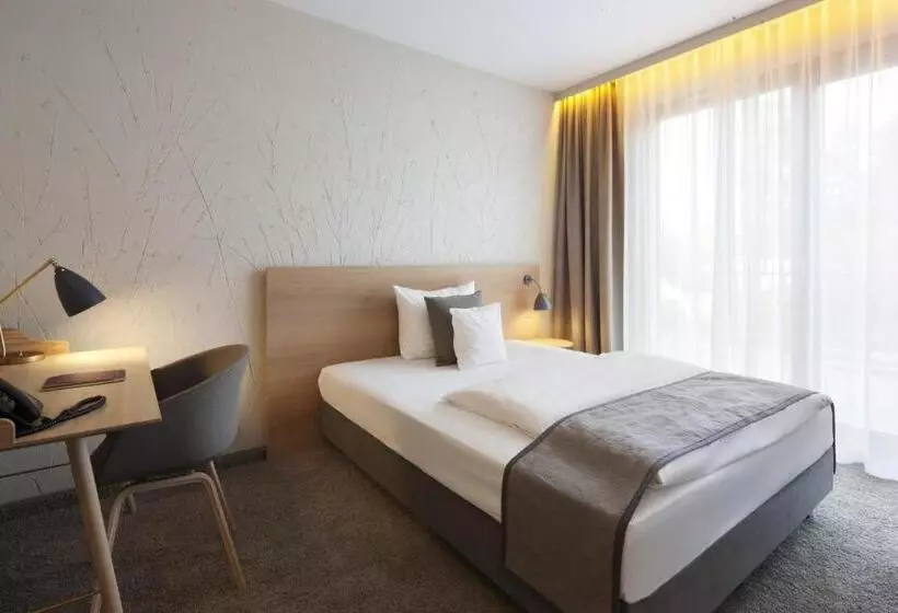 Отель Fürstenfelder