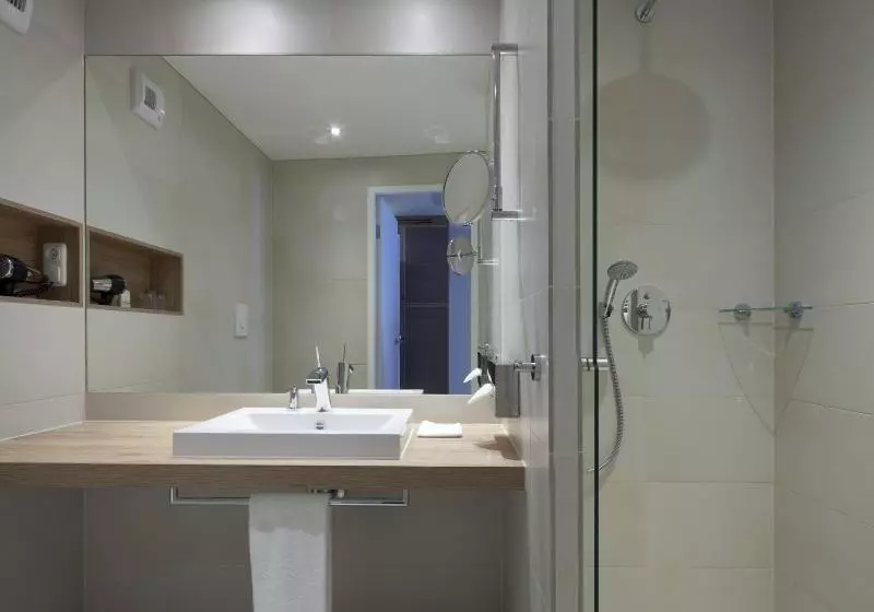 Отель Fürstenfelder