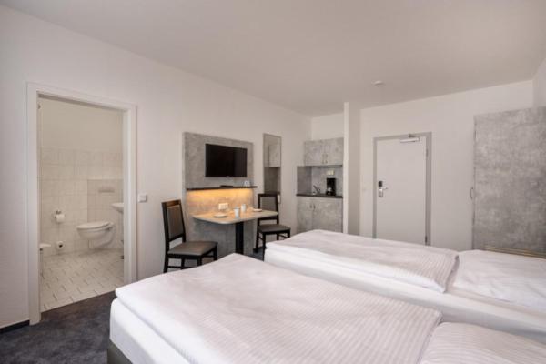 בית מלון כפרי & Gästehaus Rostock Lütten Klein