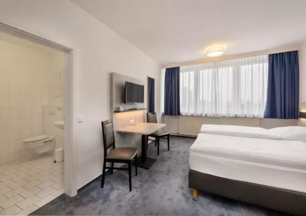 ホテル & Gästehaus Rostock Lütten Klein