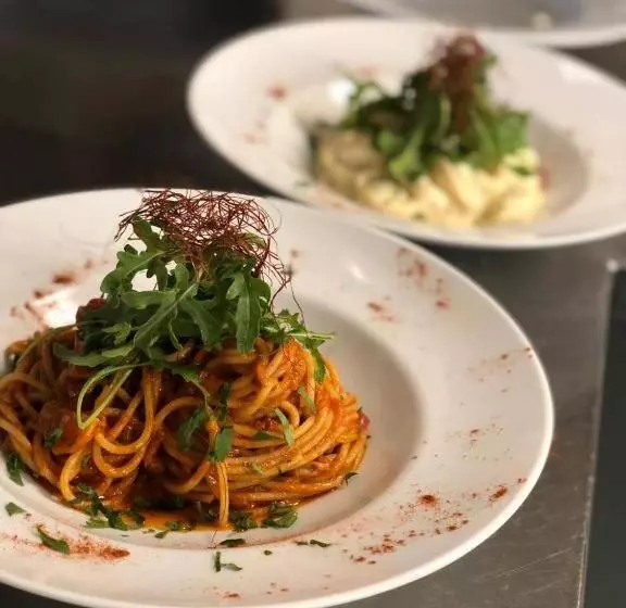 Отель Inntalhof