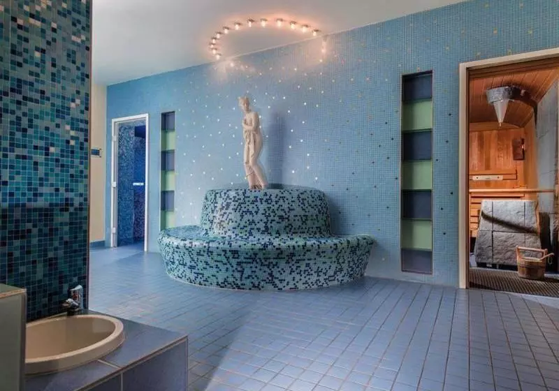 Hotel Kurhaus Sellin