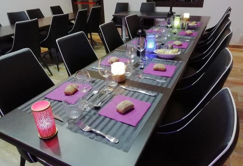 בית מלון כפרי L Hôtel Du Lac