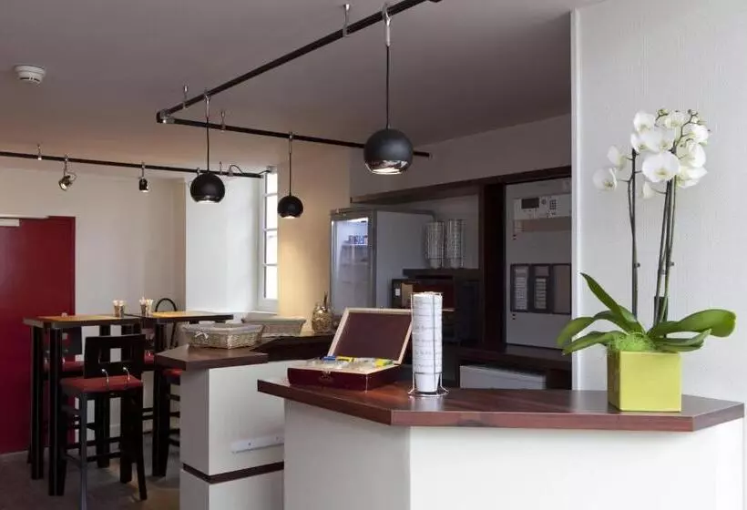 Logis Hotel Chateaubriand