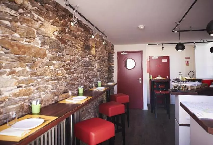 Logis Hotel Chateaubriand