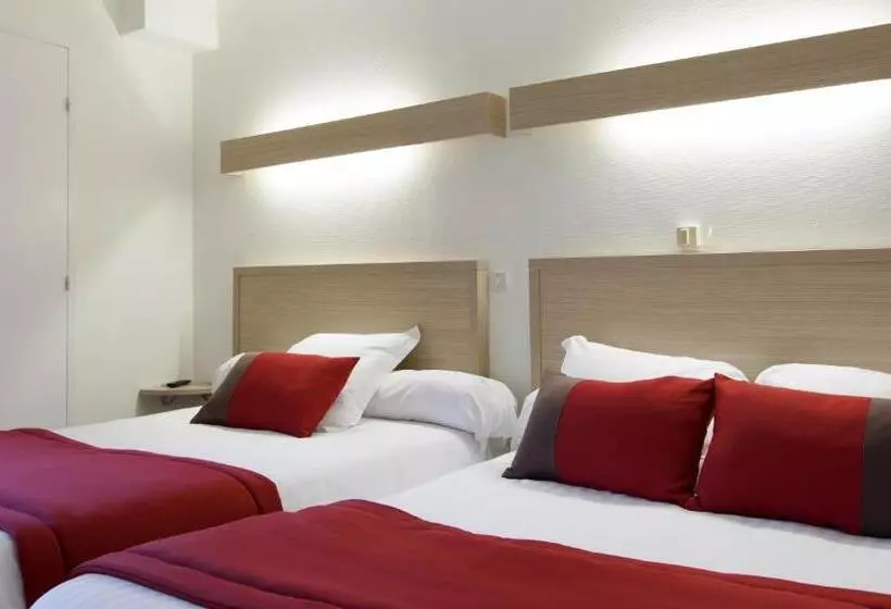 Logis Hotel Chateaubriand