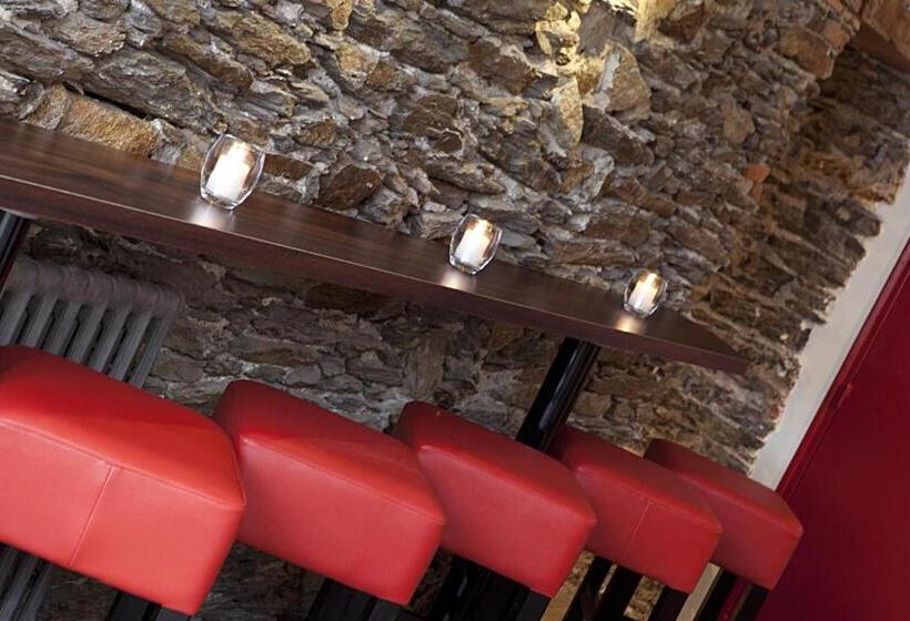 Logis Hotel Chateaubriand