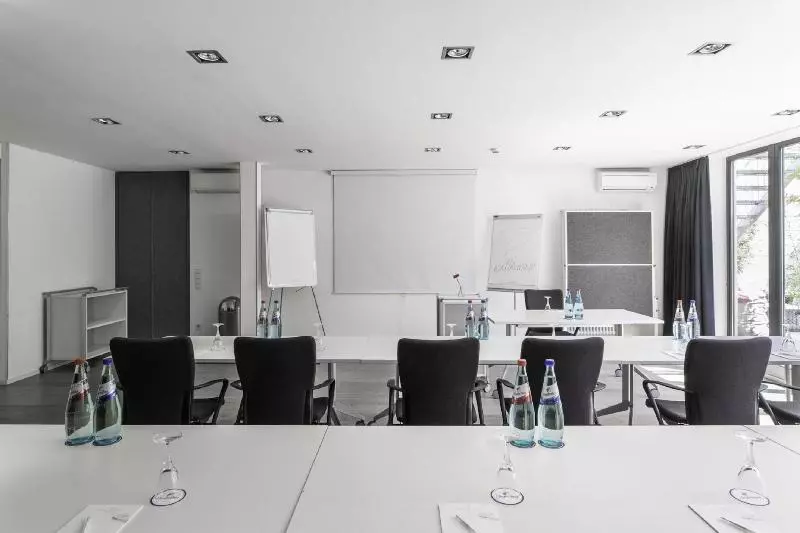 Pearl Design Hotel Frankfurt City