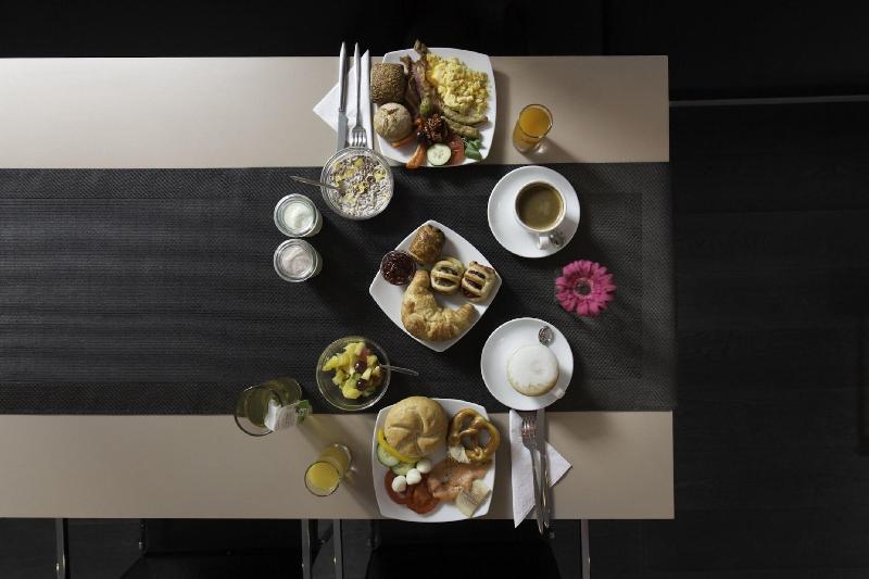 Pearl Design Hotel   Frankfurt City