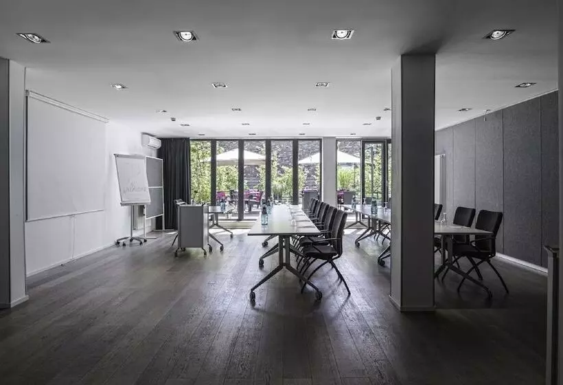 Pearl Design Hotel Frankfurt City